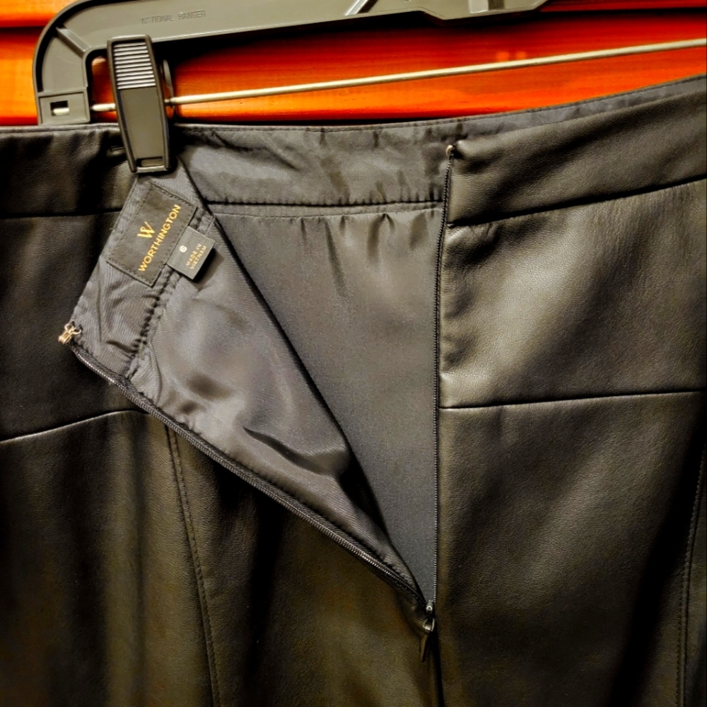 Never worn skirt